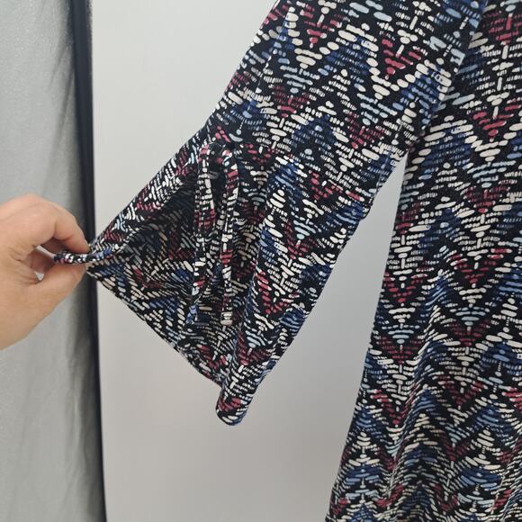 Chico's Dress‎ M Petite 1P MP Printed 3/4 Sleeve Detail Trapeze V-Neck Blue Pink - Picture 6 of 9